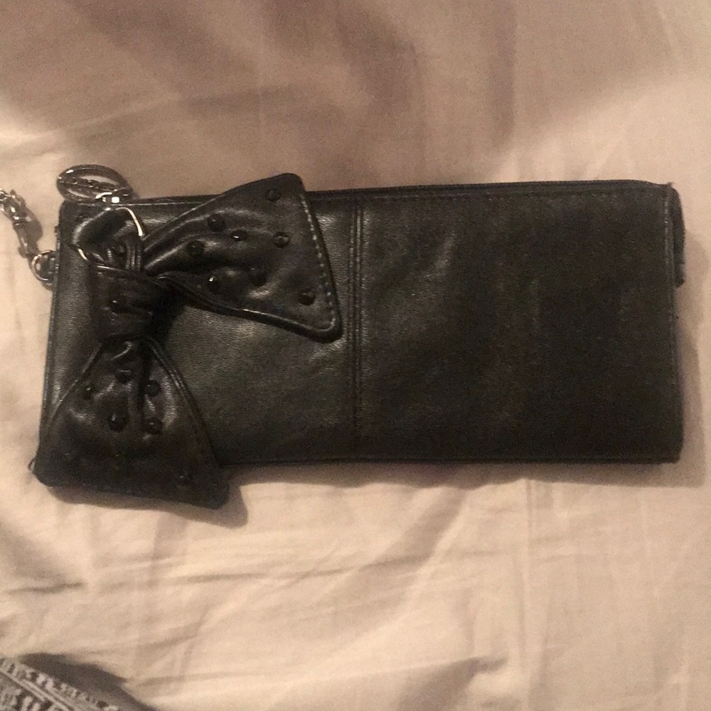 Kenneth Cole Wristlet